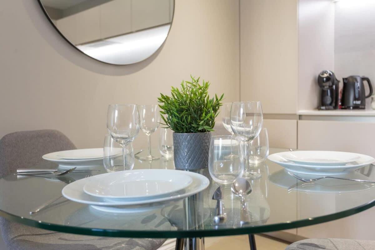 Dragon Suites - Edinburgh City Centre 2 Bed Apartment Ngoại thất bức ảnh